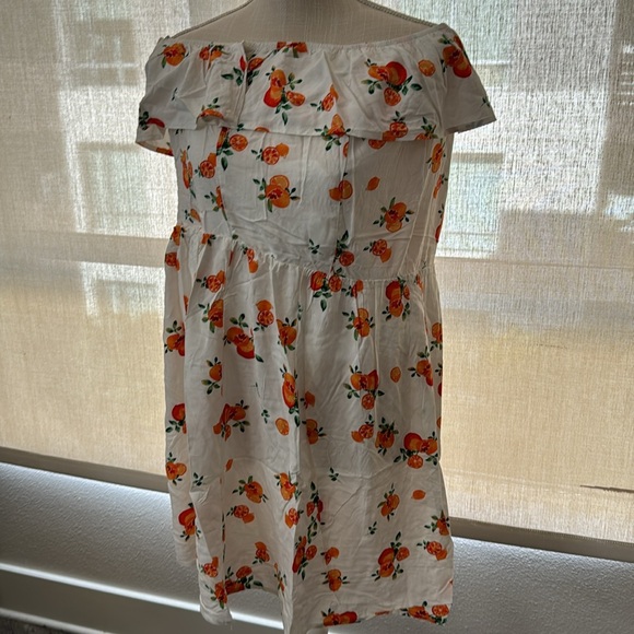 Nevena Rae NWOT Cute Off the Shoulder Orange Design Summer Dress - Picture 4 of 17